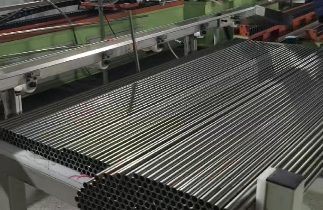 ���{ⁱP��